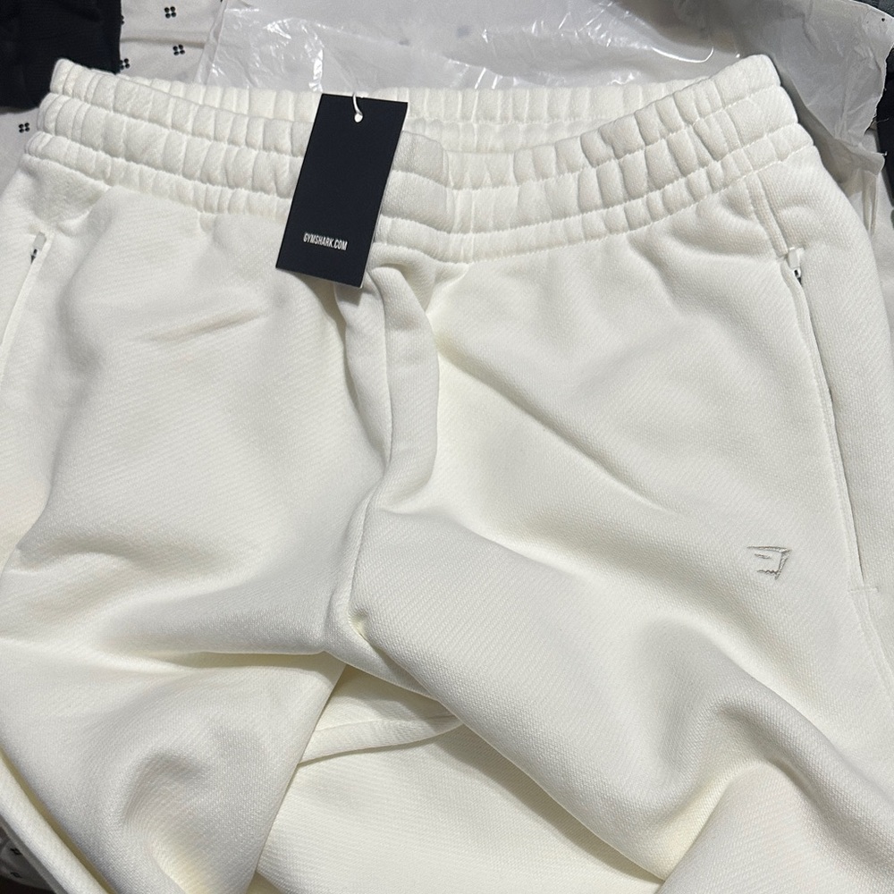 Brand new GS Analis Cruz sweatpants - M white - Picture 3 of 4